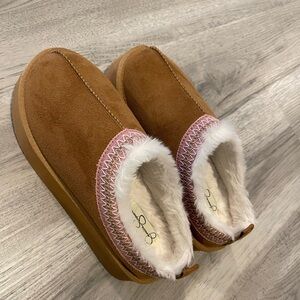 Jessica Simpson Brown and Pink Slippers